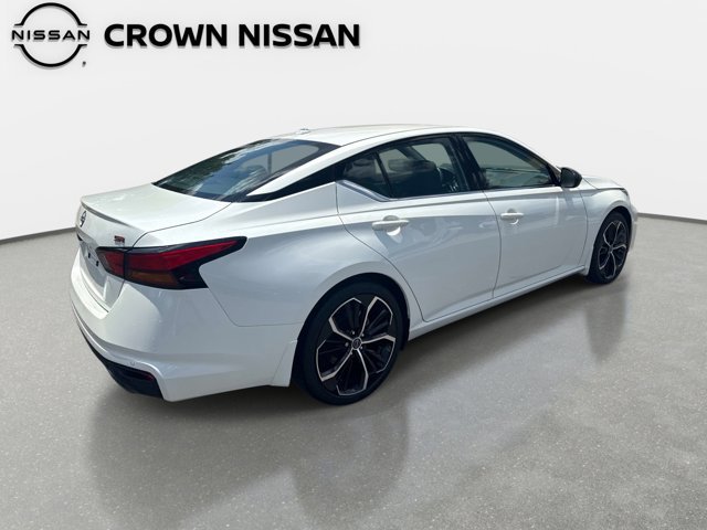 Certified 2024 Nissan Altima 2.5 SR w/ SR Premium Package FWD image 8