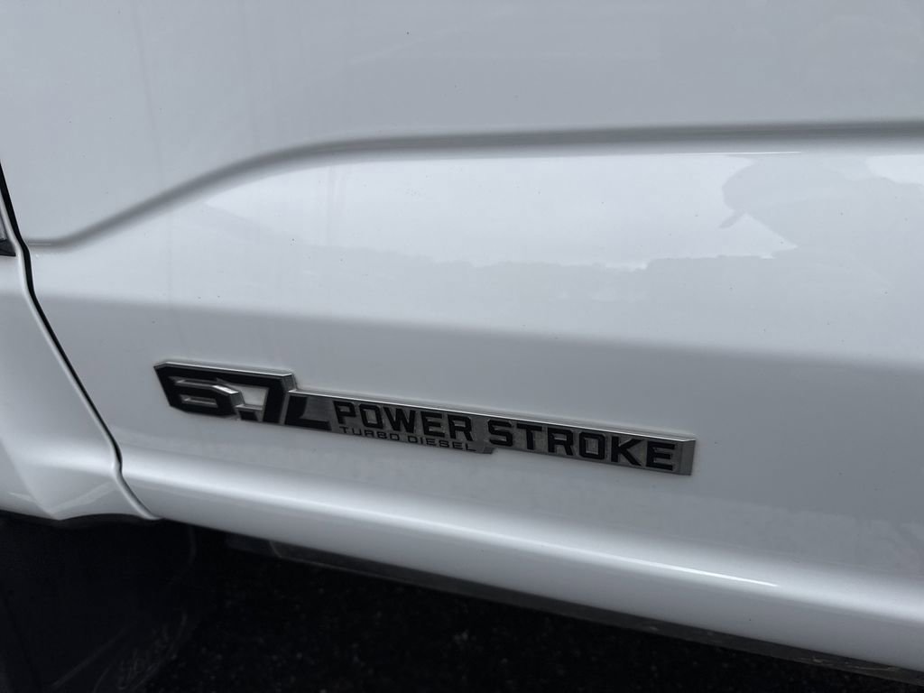 Used 2025 Ford F350 King Ranch w/ Chrome Package image 9