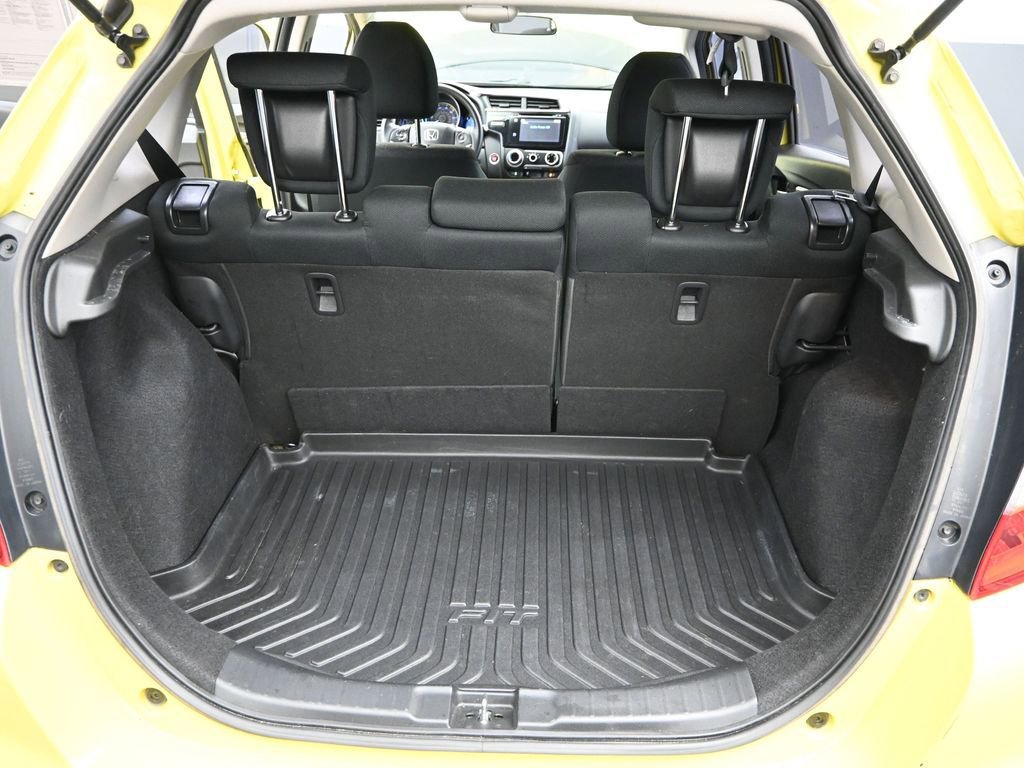 Used 2016 Honda Fit EX image 11