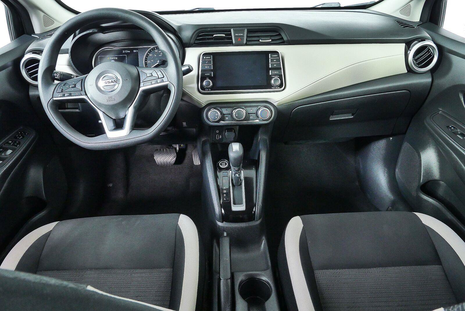 Used 2021 Nissan Versa SV FWD image 14