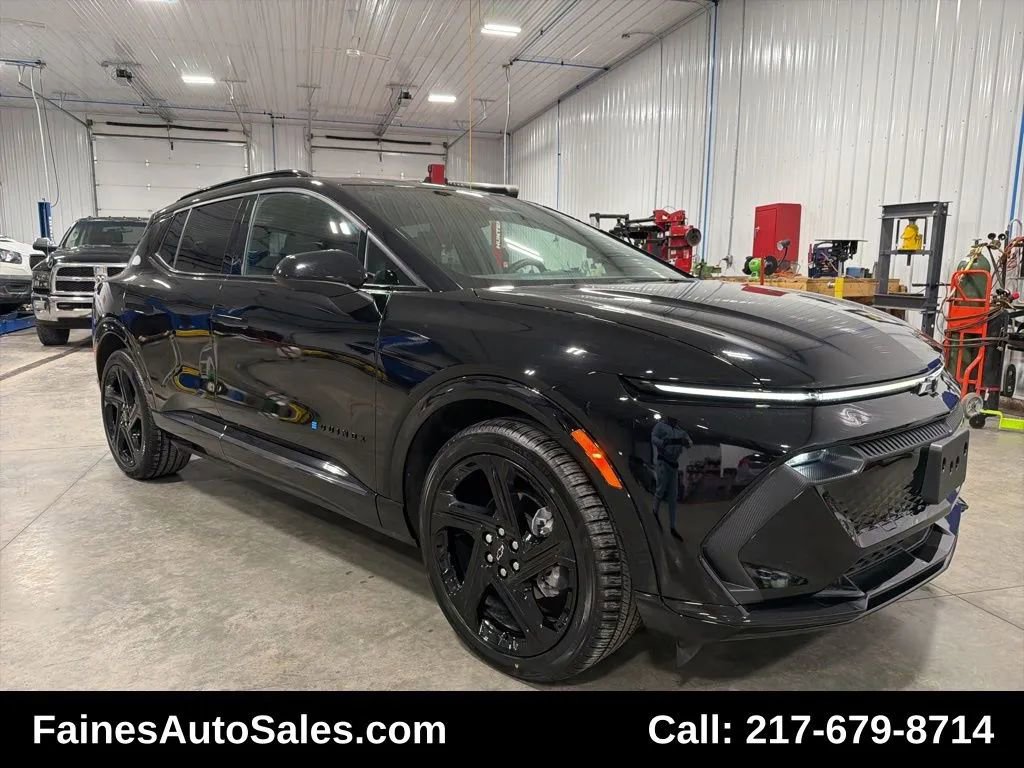 Used 2024 Chevrolet Equinox EV RS AWD/4WD image 23