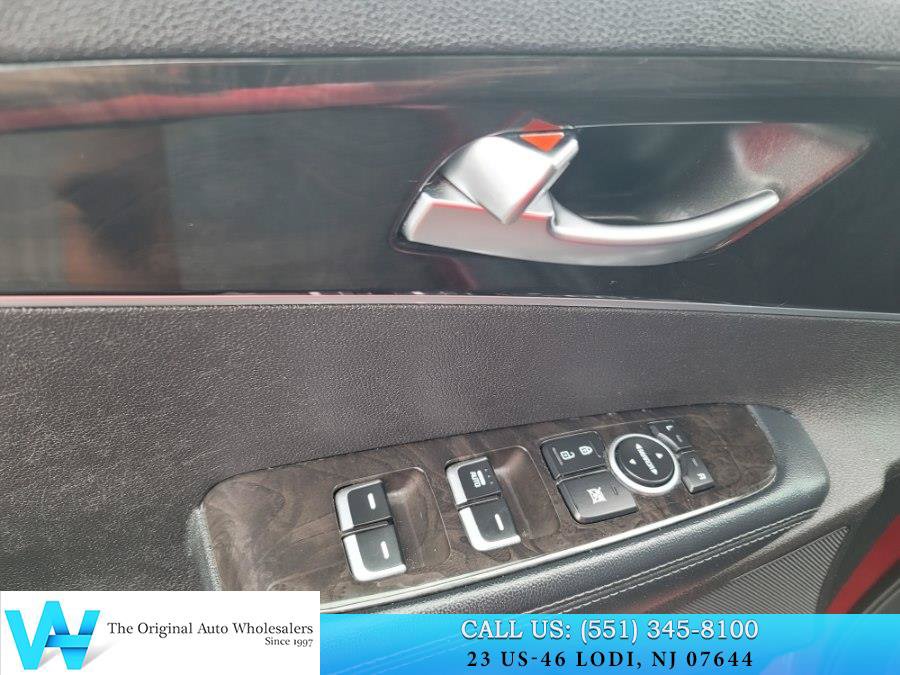Used 2017 Kia Sorento EX AWD/4WD image 11