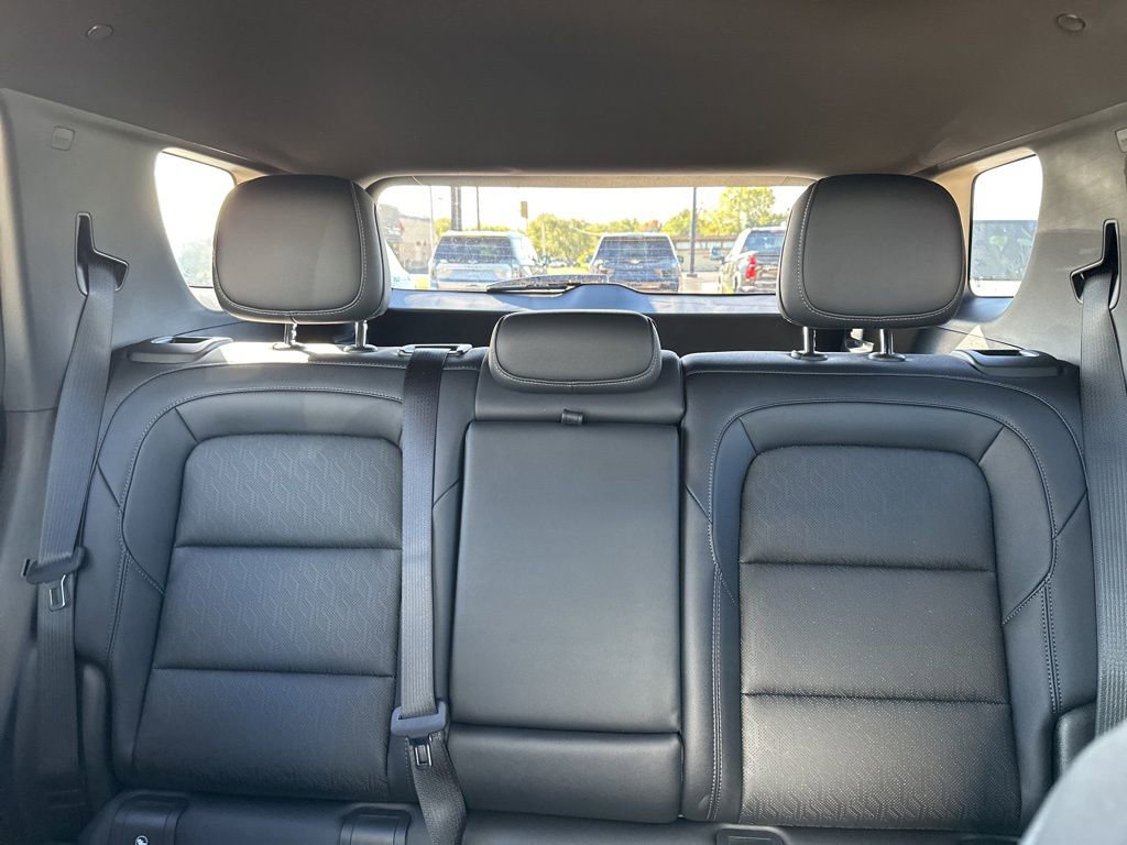 New 2026 Chevrolet Equinox LT image 21