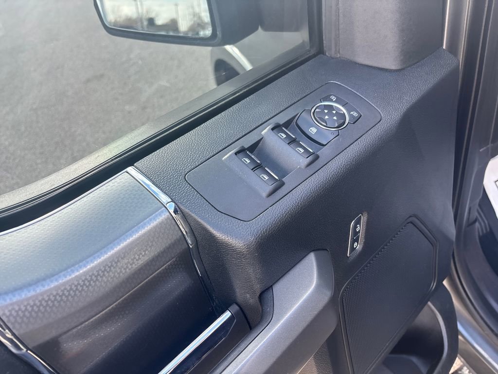 Used 2016 Ford F150 XLT w/ Equipment Group 302A Luxury image 16