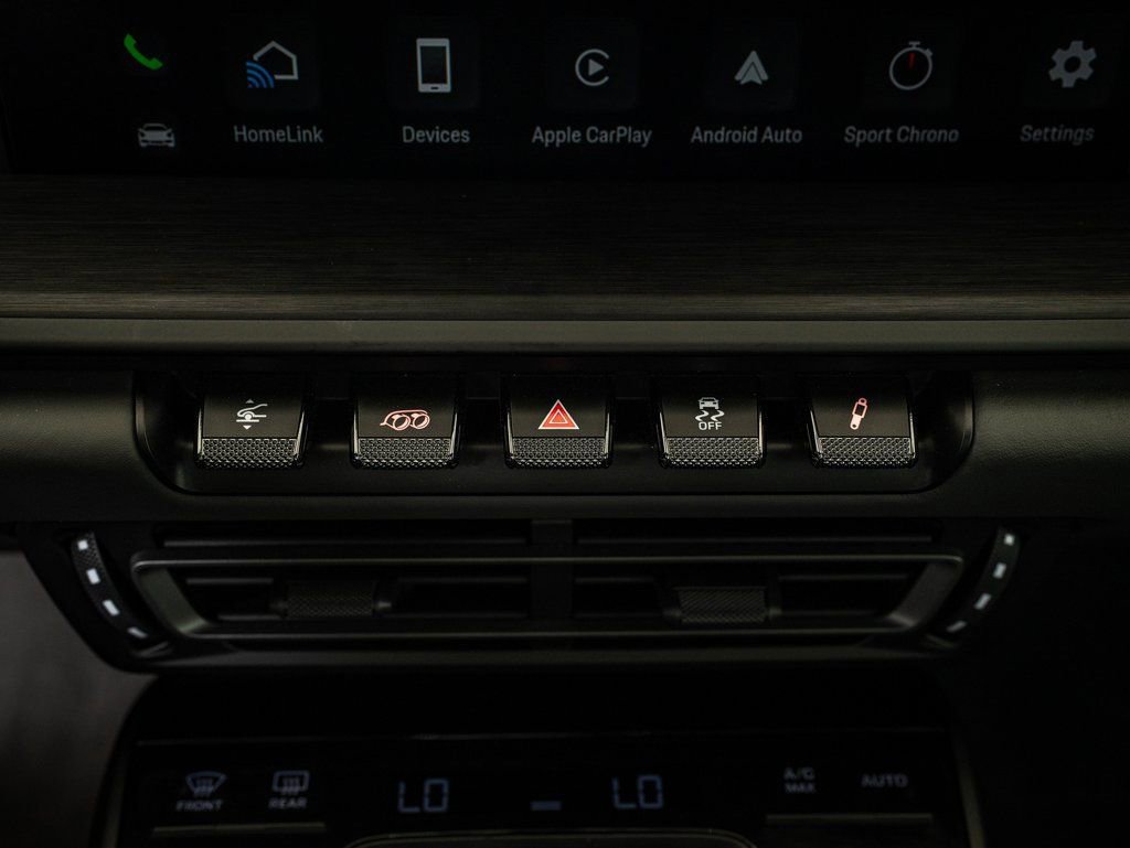 Certified 2022 Porsche 911 Targa 4 GTS image 52