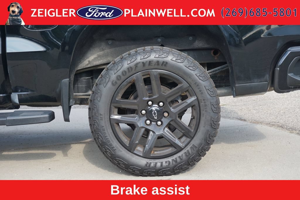 Used 2021 Chevrolet Silverado 1500 LT Trail Boss w/ Convenience Package II AWD/4WD image 9
