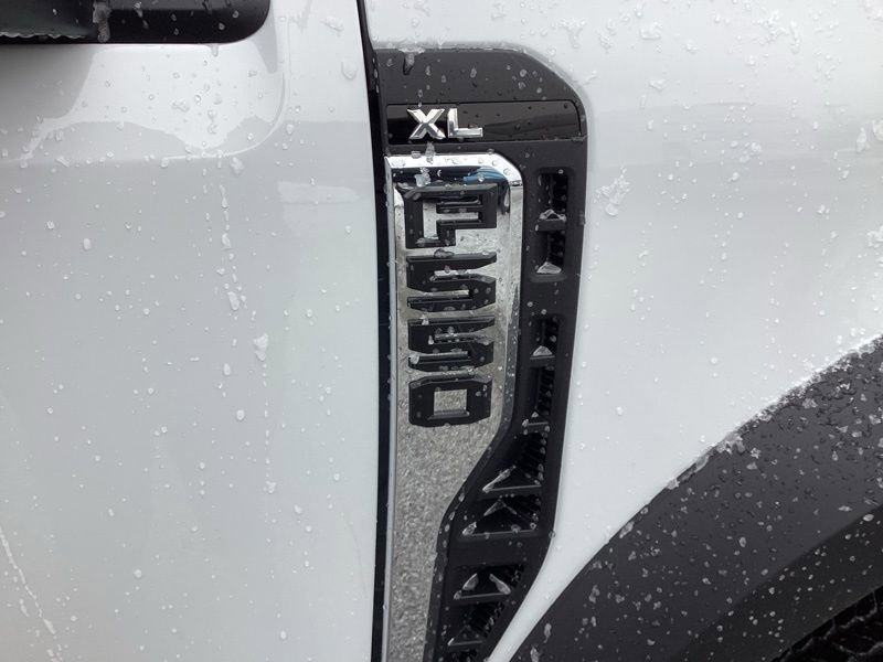 New 2026 Ford F550 4x4 SuperCab Super Duty w/ XL Chrome Package image 11