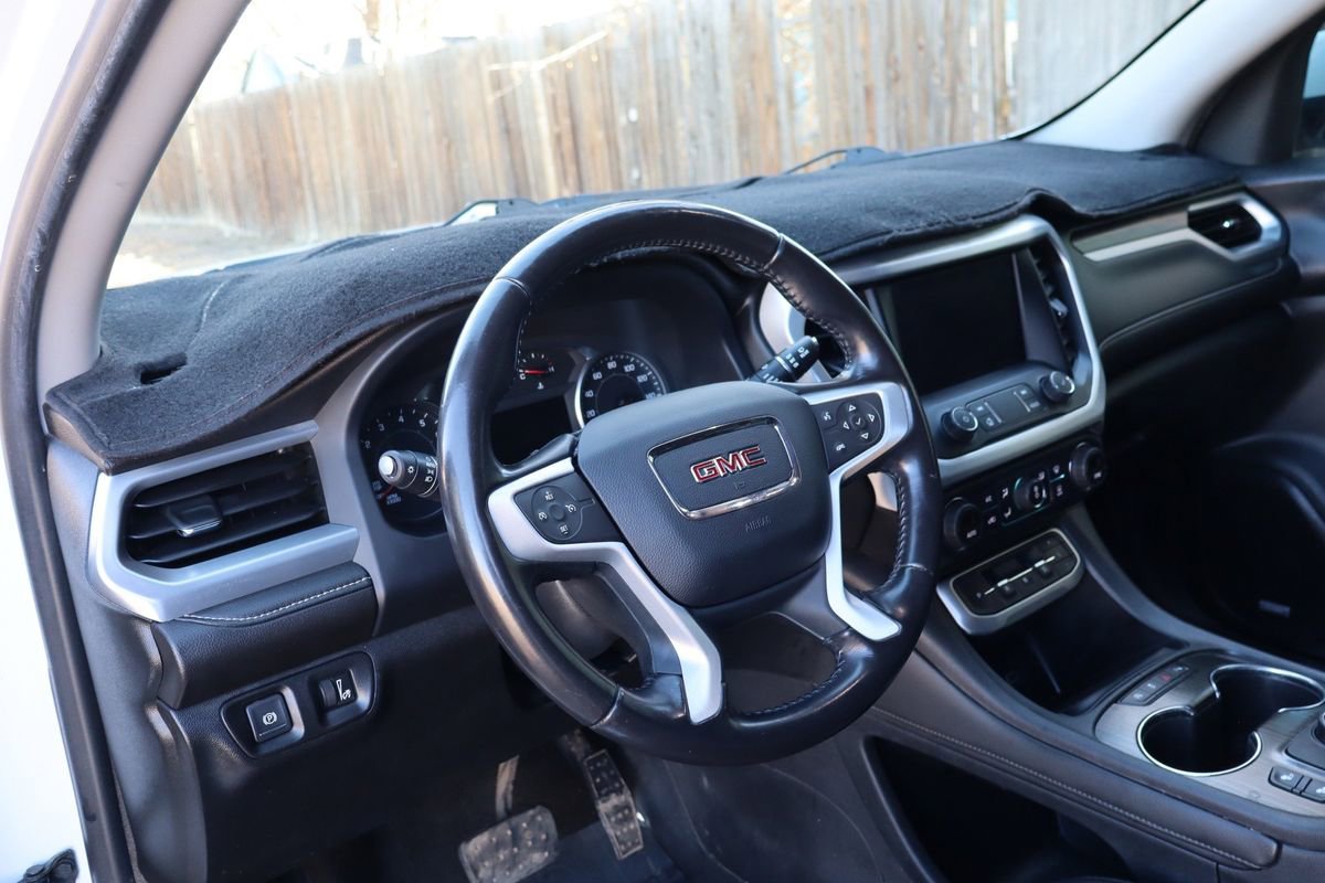 Used 2020 GMC Acadia SLT image 15