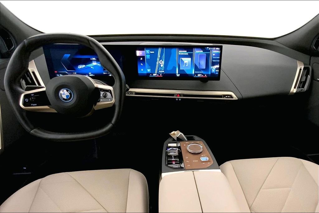 Certified 2023 BMW iX xDrive50 w/ Premium Package AWD/4WD image 16