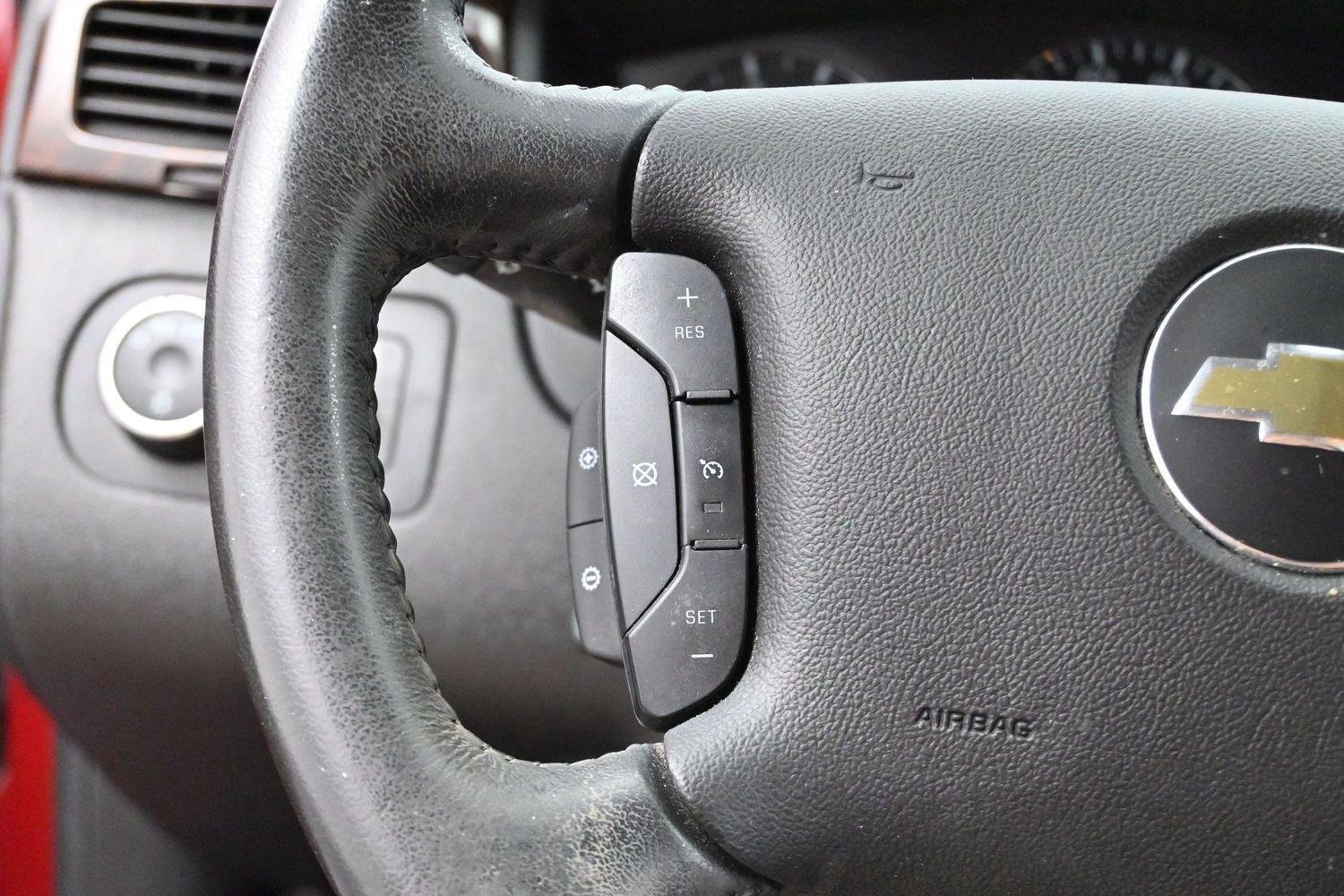 Used 2013 Chevrolet Impala LT w/ LT Sunroof Package FWD image 16
