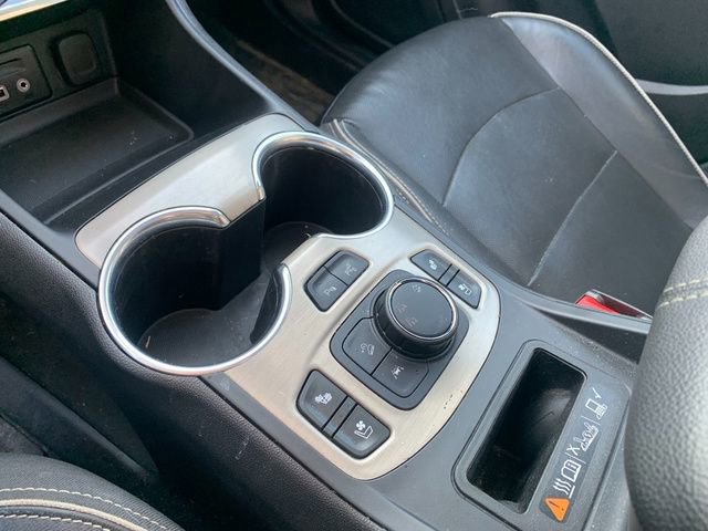 Used 2020 GMC Terrain Denali w/ Denali Premium Package image 9