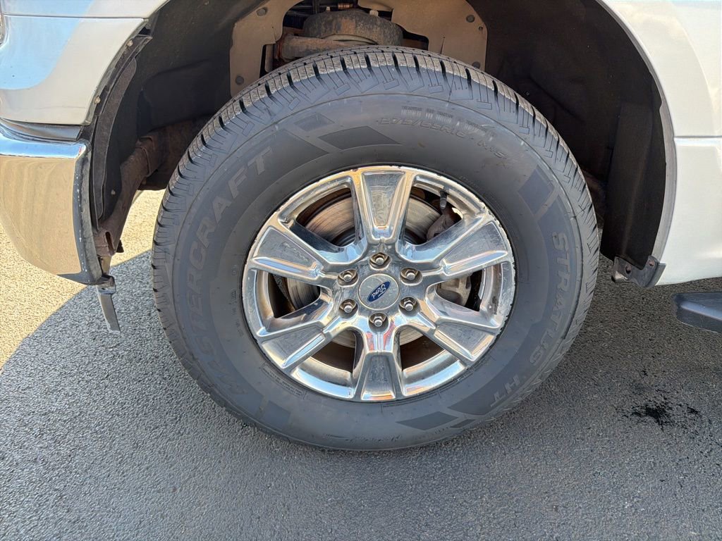 Used 2017 Ford F150 XLT w/ Equipment Group 301A Mid image 10