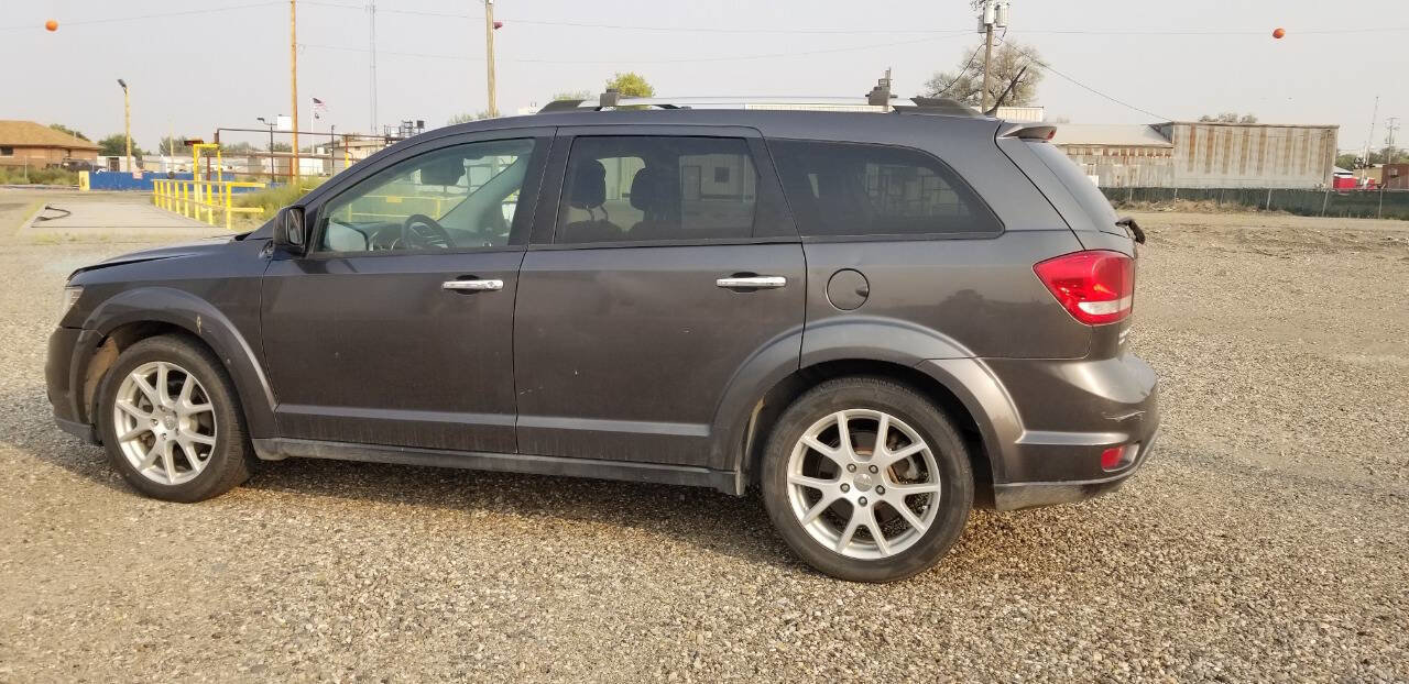 Used 2015 Dodge Journey R/T w/ Rear Seat Video Group AWD/4WD image 3