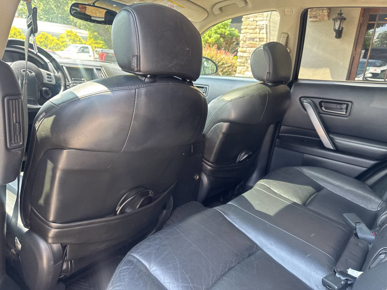 Used 2004 INFINITI FX45 AWD w/ Technology Pkg image 12