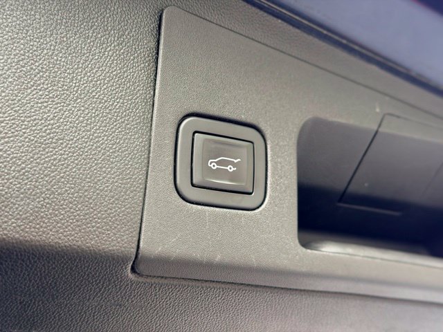 Used 2019 Cadillac XT5 Luxury AWD/4WD image 29