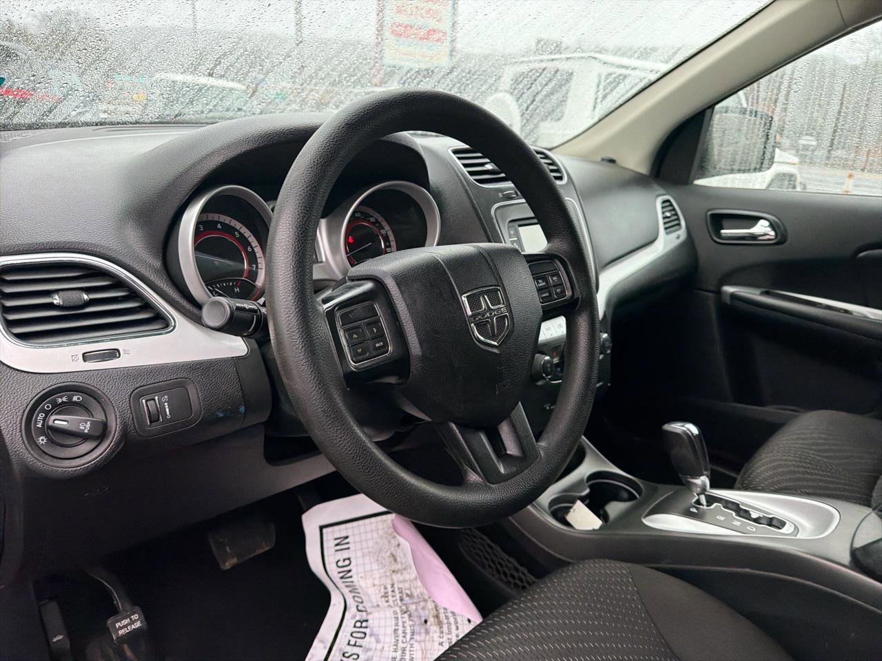 Used 2019 Dodge Journey SE image 17