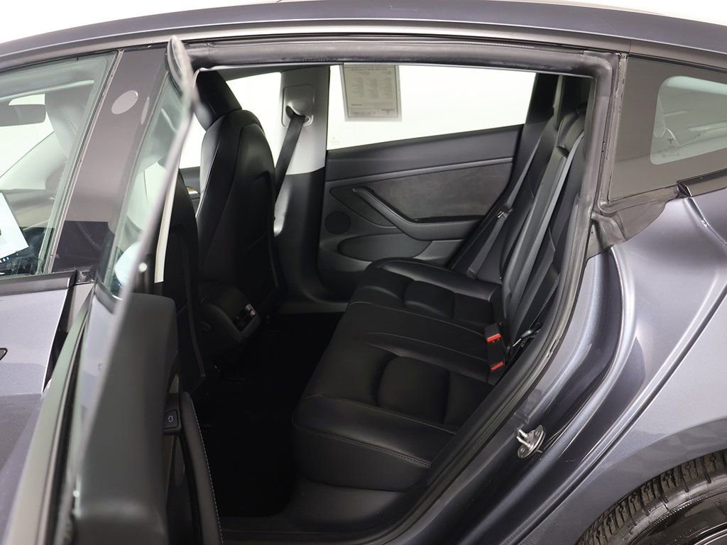 Used 2023 Tesla Model 3 Long Range image 31
