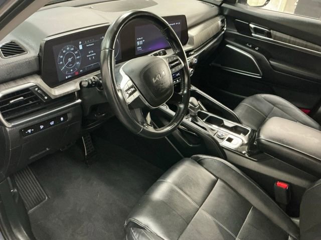 Used 2024 Kia Telluride SX image 12