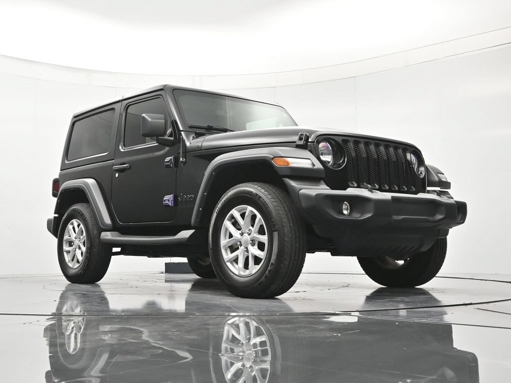 Used 2023 Jeep Wrangler Sport AWD/4WD image 38