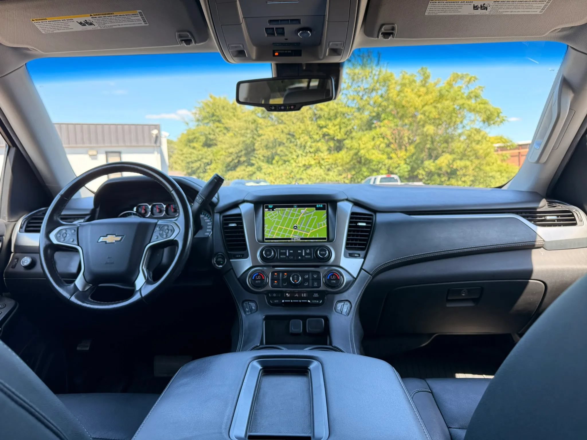 Used 2020 Chevrolet Suburban LT AWD/4WD image 24