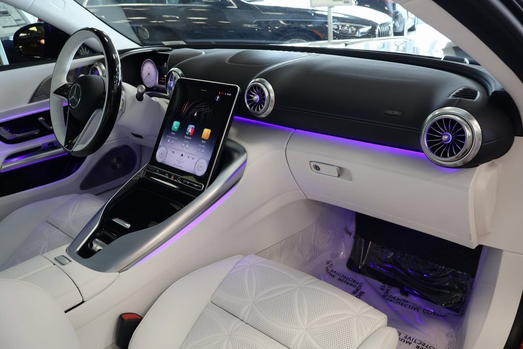 New 2026 Mercedes-Benz Maybach SL 680 image 4