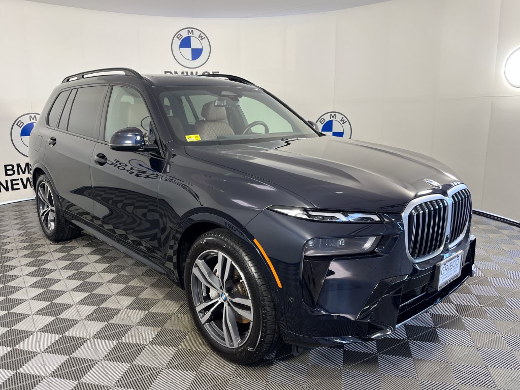 Used 2024 BMW X7 xDrive40i AWD/4WD image 1