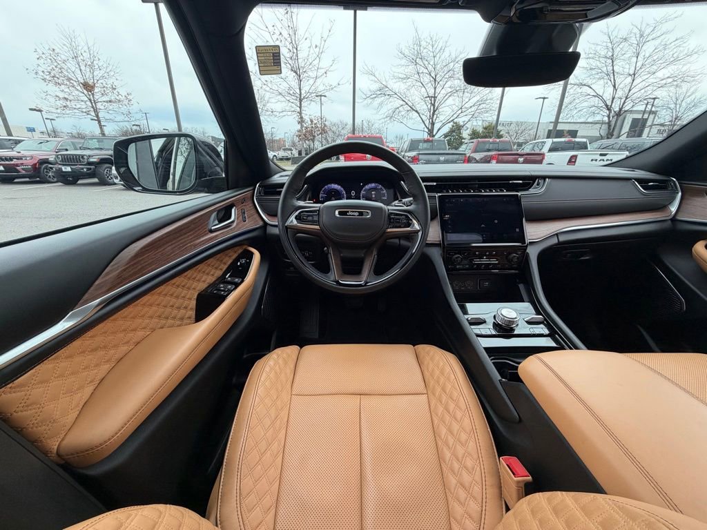 Certified 2024 Jeep Grand Cherokee L Summit image 20