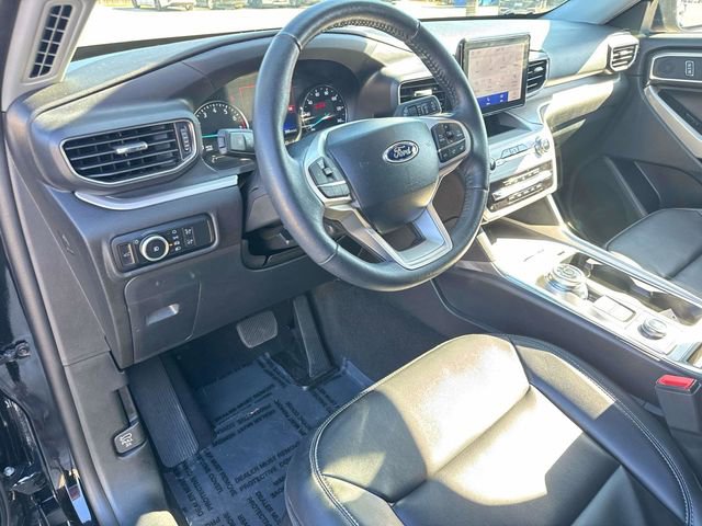 Used 2024 Ford Explorer XLT w/ Equipment Group 202A image 22