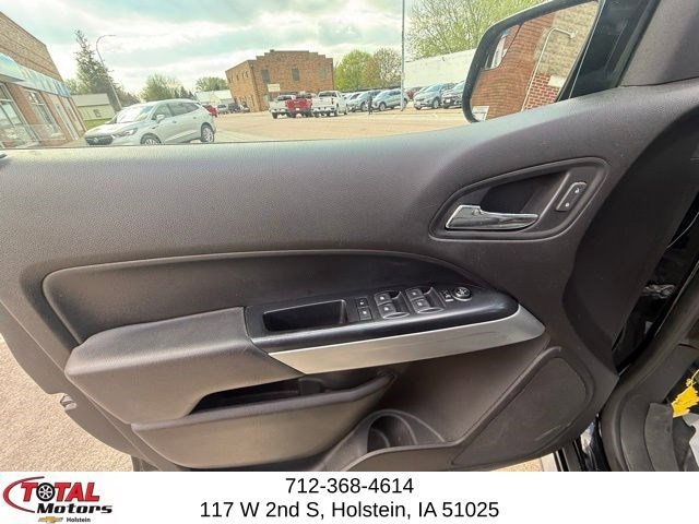 Used 2018 Chevrolet Colorado ZR2 AWD/4WD image 9