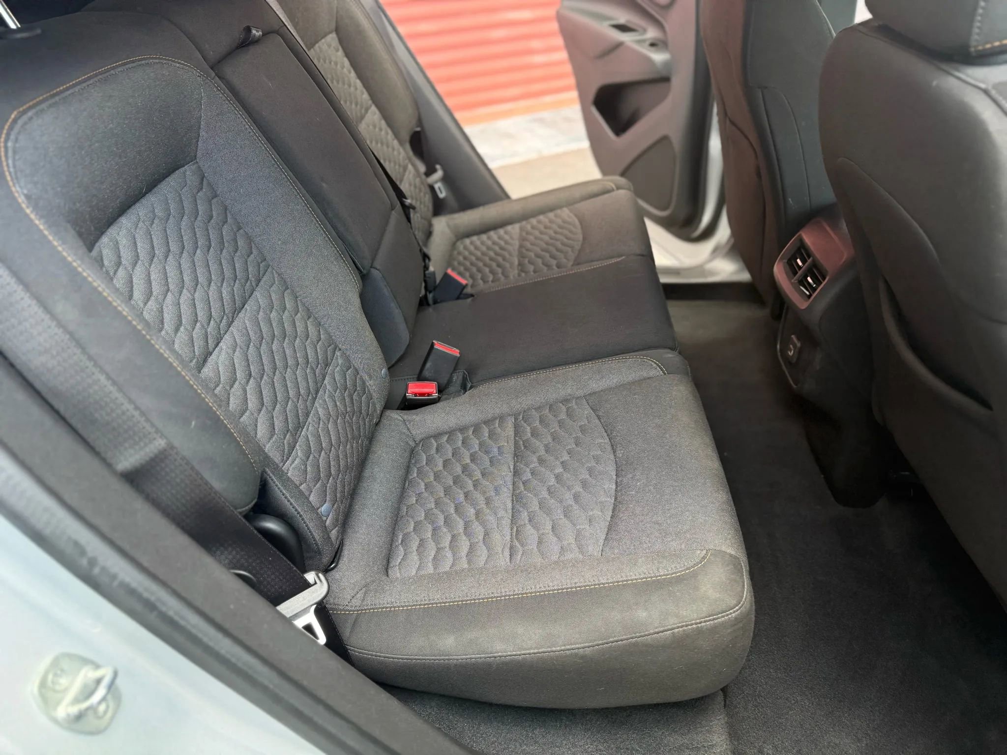 Used 2020 Chevrolet Equinox LT image 20