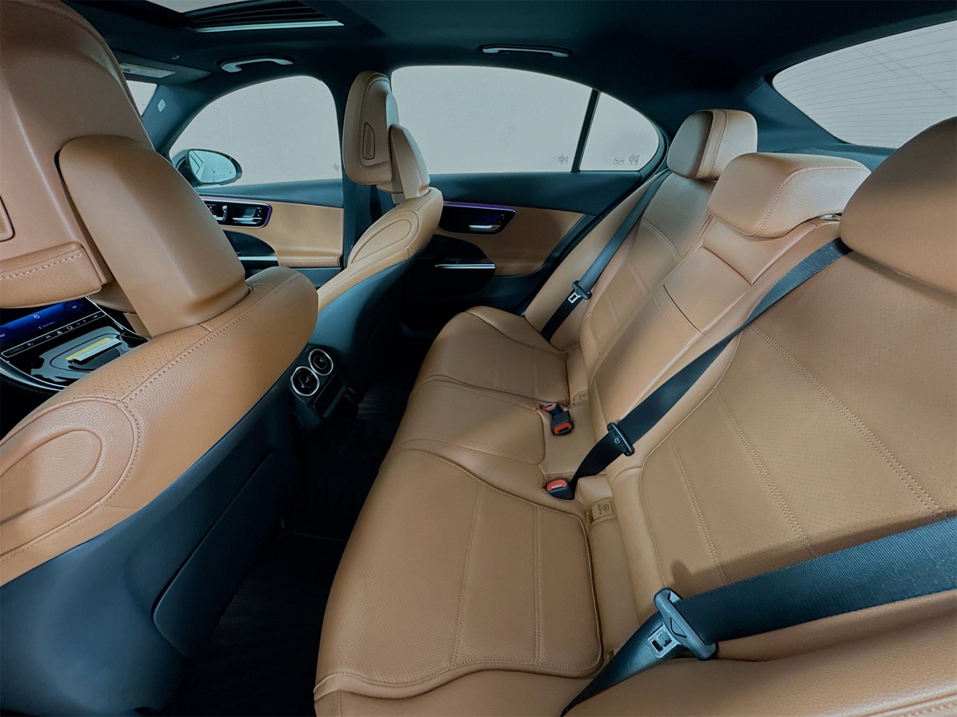 Certified 2025 Mercedes-Benz C 300 Sedan image 27