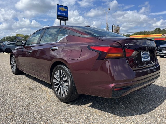 Used 2024 Nissan Altima 2.5 SV image 5