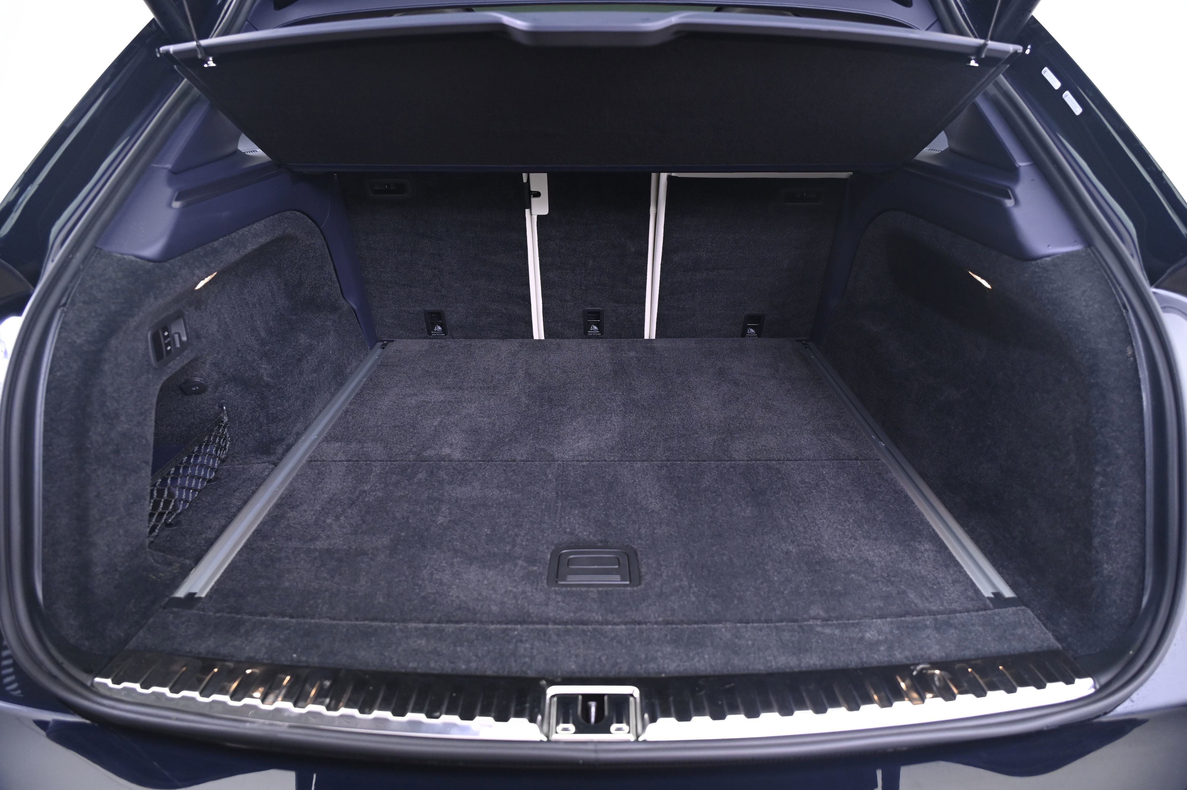 Used 2024 Bentley Bentayga Extended Wheelbase image 15