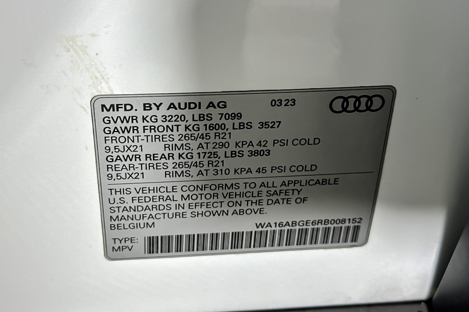 Used 2024 Audi Q8 e-tron Prestige AWD/4WD image 27