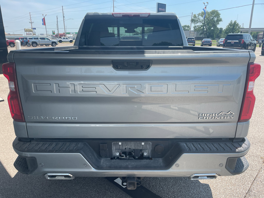 Used 2025 Chevrolet Silverado 1500 High Country w/ Z71 Off-Road Package image 4