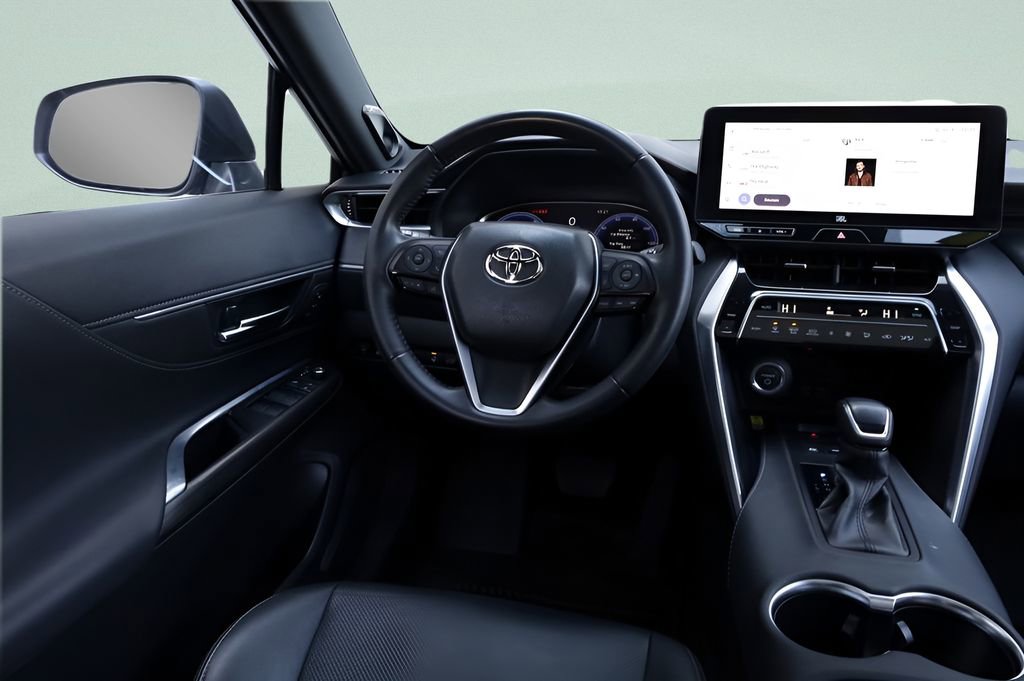 Certified 2023 Toyota Venza Limited image 30