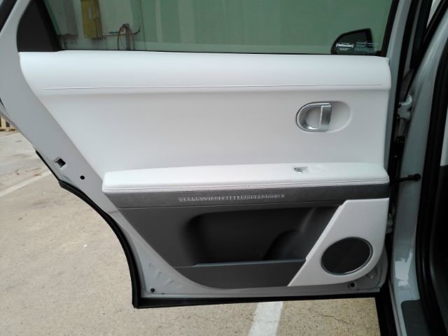 Used 2023 Hyundai Ioniq 5 SEL w/ Cargo Package image 16