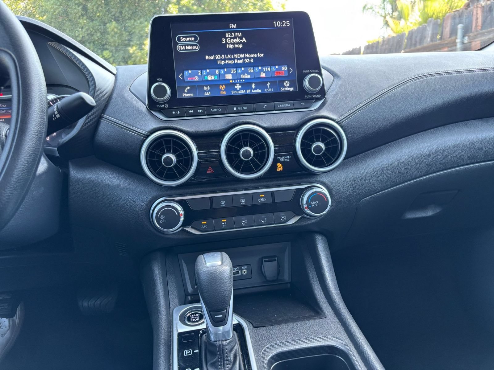 Used 2025 Nissan Sentra SV FWD image 17
