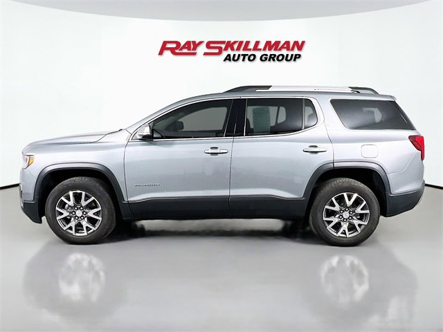 Used 2023 GMC Acadia SLE w/ Driver Convenience Package image 4