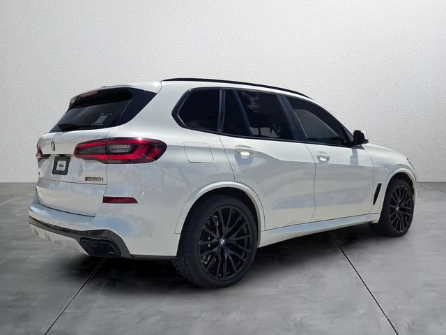 Used 2021 BMW X5 M50i w/ Executive Package AWD/4WD image 4