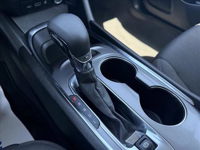 Used 2023 Chevrolet Malibu LT image 16