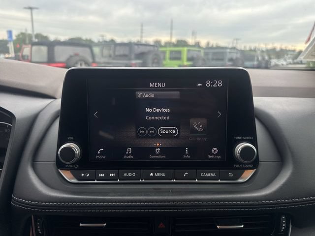Used 2021 Nissan Rogue SV w/ Premium Package FWD image 8