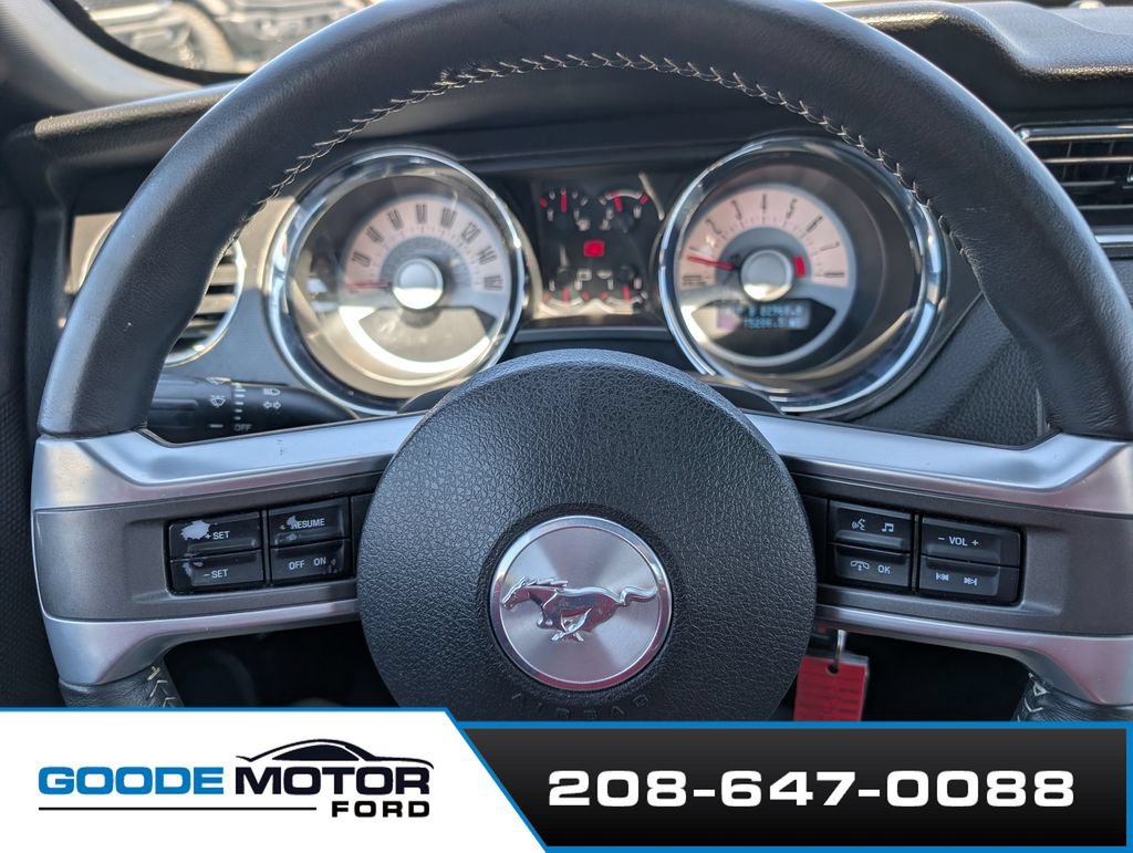 Used 2012 Ford Mustang GT Premium RWD image 12