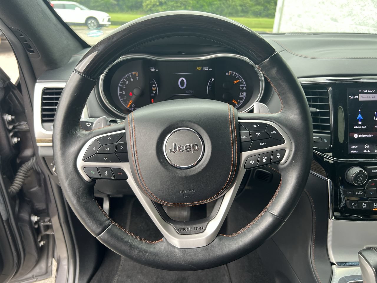 Used 2019 Jeep Grand Cherokee Summit AWD/4WD image 11