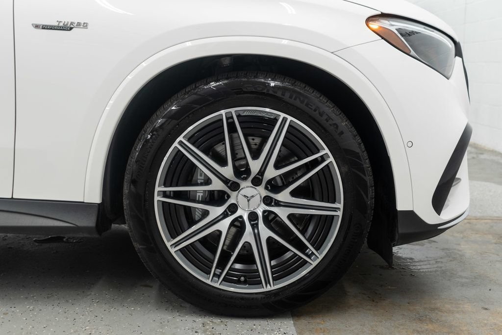 Used 2025 Mercedes-Benz GLC 63 AMG S image 43