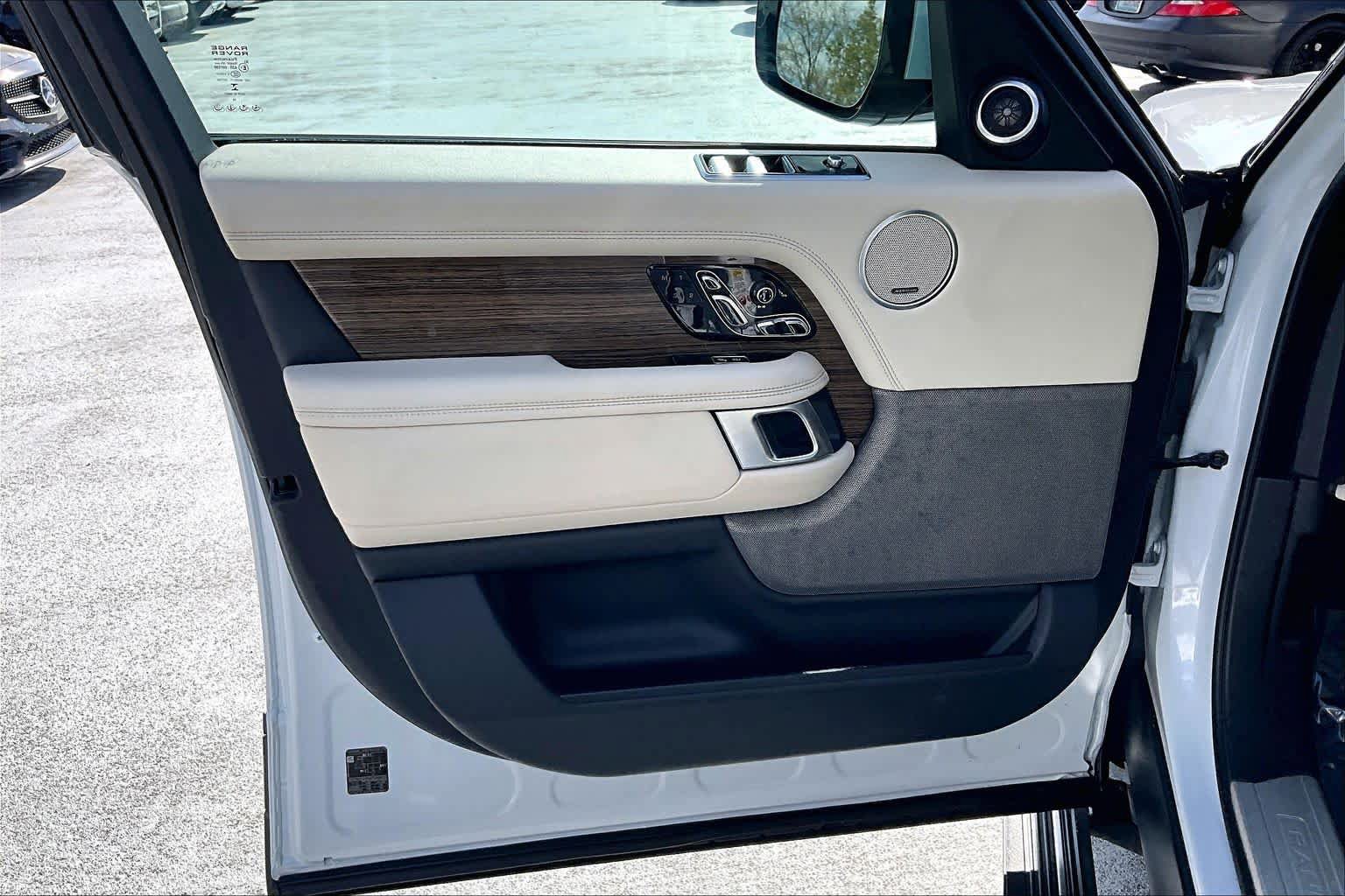 Used 2019 Land Rover Range Rover HSE AWD/4WD image 20