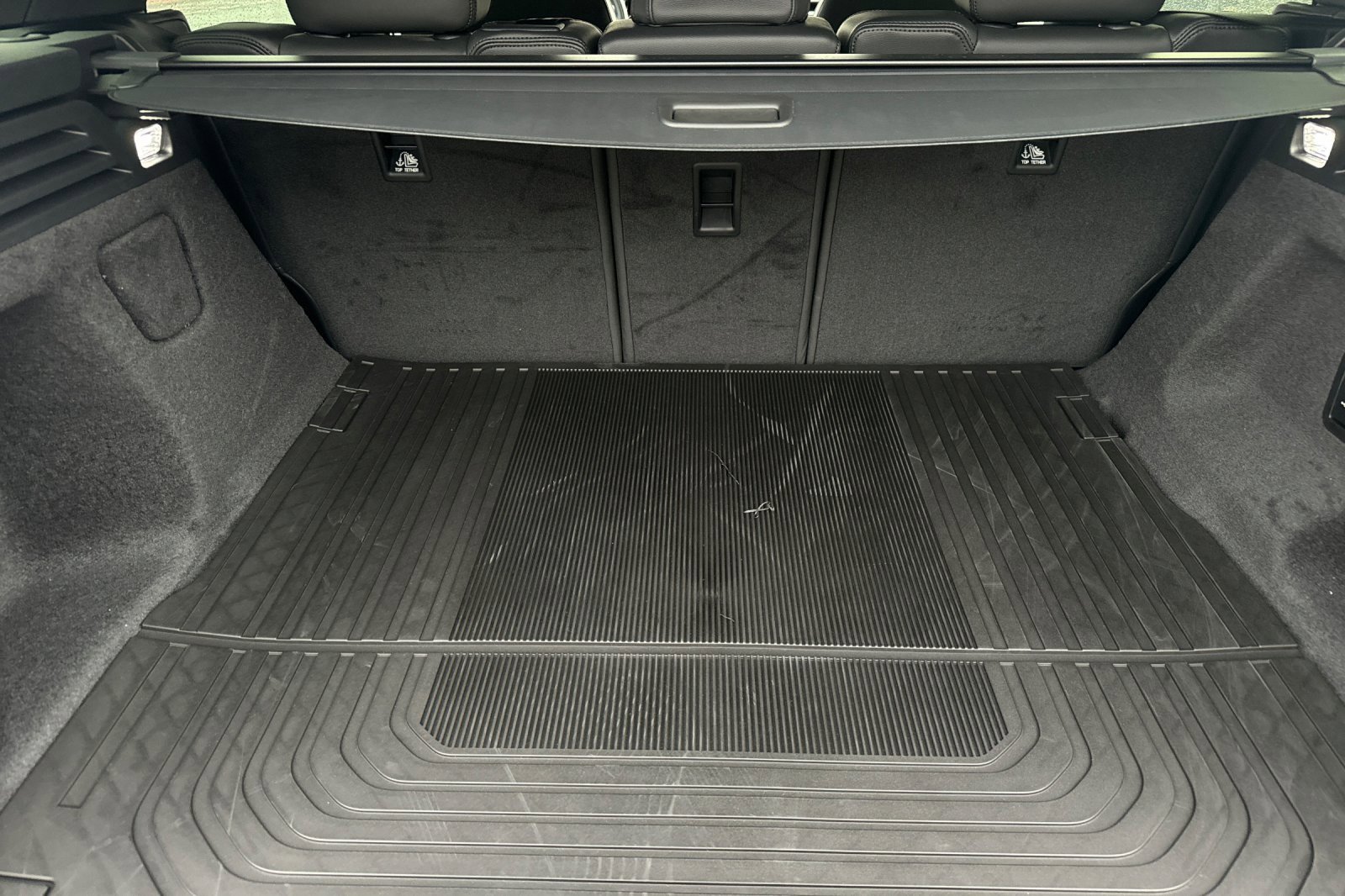 New 2025 Land Rover Range Rover Sport image 14