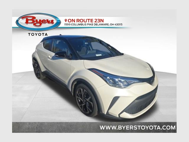 Used 2020 Toyota C-HR XLE image 1