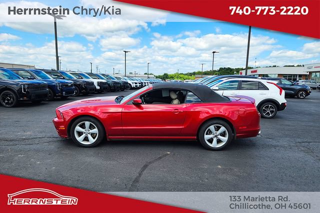 Used 2013 Ford Mustang GT RWD image 5