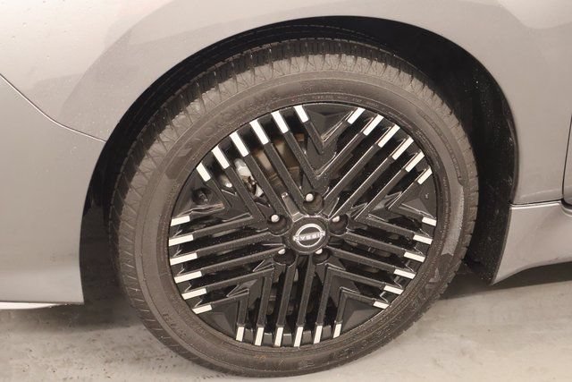 Used 2024 Nissan Leaf SV Plus FWD image 7